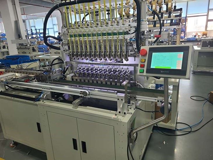 Tsis Siv Neeg Siab Ntau Hom Tshuab Winding